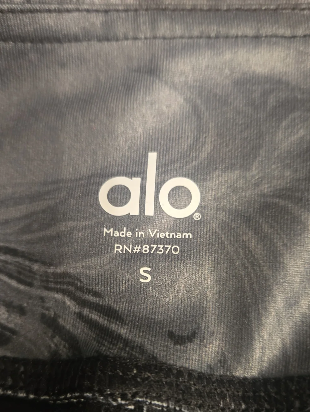 Nwt ALO Yoga Marble-Print Cropped Leggings in Gray Tones Size Small